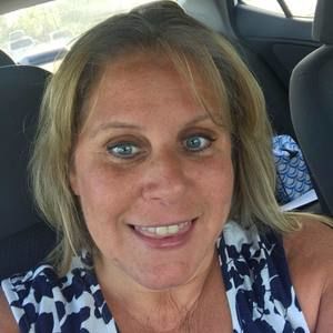 Meet your Posher, Deborah